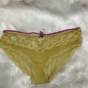 2000s Victoria's Secret Yellow Lace Panties with Pink Trim